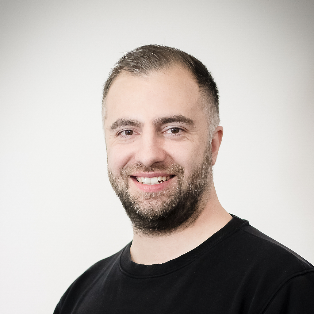 Tobias Mende